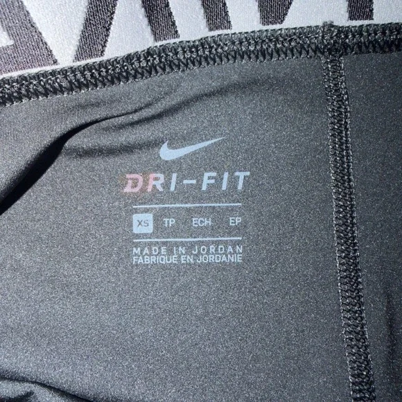 Nike Pro Intertwist 2.0 Leggings XS Black DriFIT Compression Mesh Panel Athletic - Picture 7 of 11